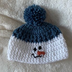 Snowman hat!